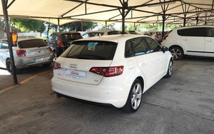 Audi A3 SPORTBACK 1.6 TDI 105 ATTRACTION  - Foto 5