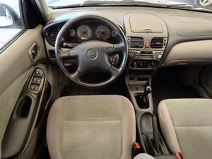 Nissan Almera 1.8 CONFORT  - Foto 10