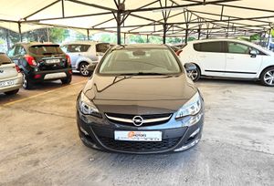 Opel Astra 1.6 CDTI  - Foto 13