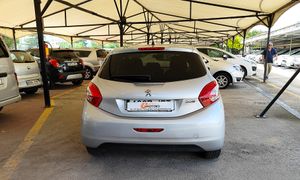 Peugeot 208 5P  STYLE  1.2 L  - Foto 7