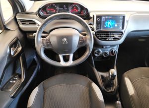 Peugeot 208 5P  STYLE  1.2 L  - Foto 9