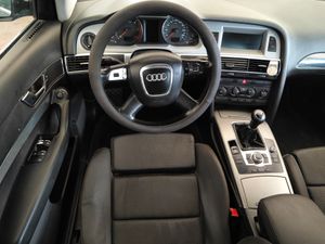 Audi A6 2.0 TDI AVANT  - Foto 10