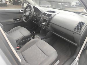 Volkswagen Polo 1.2 MATCH  65cv  - Foto 11