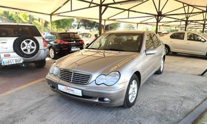 Mercedes Clase C C-180 K ELEGANCE  - Foto 2