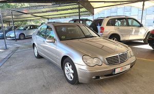 Mercedes Clase C C-180 K ELEGANCE  - Foto 4
