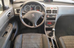 Peugeot 307 1.6i XS  - Foto 10