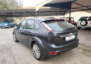 Ford Focus 1.6 TDCI  - Foto 6
