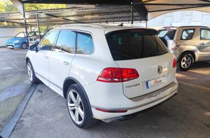 Volkswagen Touareg RLine 3.0TDI 262cv TIPTRONIC BMT  - Foto 6