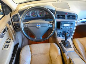 Volvo S60 2.4 D5 SUMMUM 185cv  - Foto 10