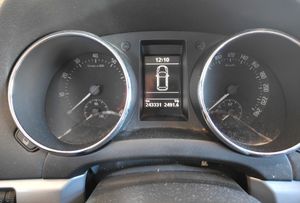 Skoda Yeti 1.2 TSI AMBITION 4X2  - Foto 14