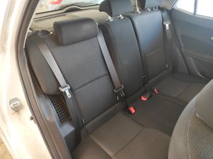 Toyota Avensis 1.8 ACTIVE HSD  HIBRID  AUT.  - Foto 13