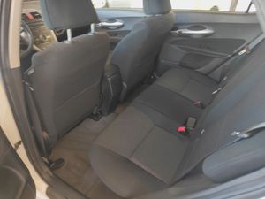 Toyota Avensis 1.8 ACTIVE HSD  HIBRID  AUT.  - Foto 12