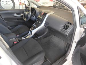 Toyota Avensis 1.8 ACTIVE HSD  HIBRID  AUT.  - Foto 11