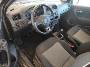 Volkswagen Polo 5p Advance 1.2 TSI 90 CV - Foto 9