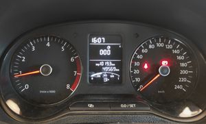 Volkswagen Polo 5p Advance 1.2 TSI 90 CV - Foto 15