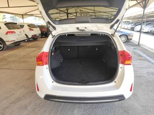 Toyota Auris 140H e-CVT Advance - Foto 14