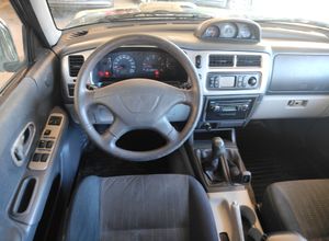 Mitsubishi Montero Sport 2.5 TDI - Foto 10