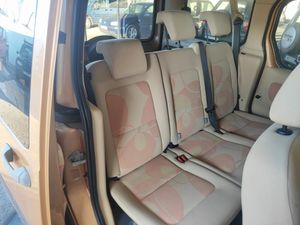 Ford Tourneo Connect 1.8TDI - Foto 12