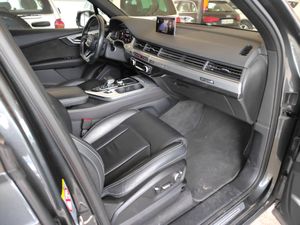 Audi Q7 3.0 TDI 200 kW (272 CV) quattro tiptronic 8 vel. design 7 plazas - Foto 11
