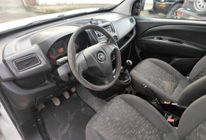 Opel Combo Cargo Combo Tour Expression 1.3 CDTI 90 CV - Foto 9