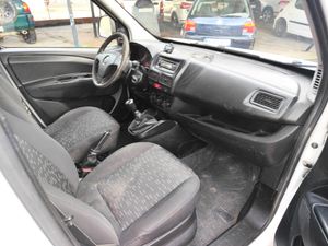 Opel Combo Cargo Combo Tour Expression 1.3 CDTI 90 CV - Foto 11