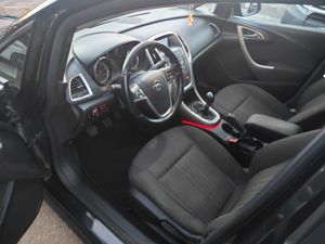 Opel Astra Sports Tourer Sport 1.7 CDTI 125 CV - Foto 9