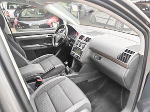 Volkswagen Touran Highline 2.0 TDI 140 CV - Foto 11
