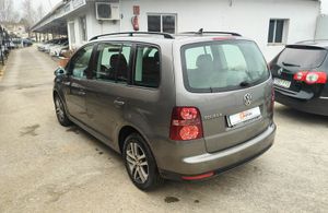 Volkswagen Touran Highline 2.0 TDI 140 CV - Foto 6