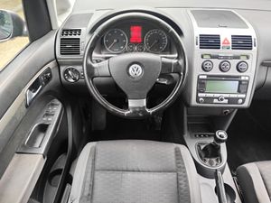Volkswagen Touran Highline 2.0 TDI 140 CV - Foto 10