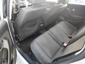 Volkswagen Polo 5p Advance 1.6 TDI 90 CV - Foto 11