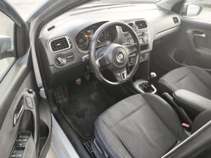 Volkswagen Polo 5p Advance 1.6 TDI 90 CV - Foto 9