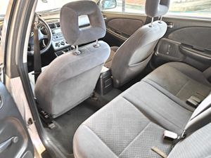 Toyota Avensis Wagon 2.0 D4-D Terra - Foto 12