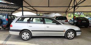 Toyota Avensis Wagon 2.0 D4-D Terra - Foto 3