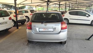 Toyota Corolla 2.0 D-4D TERRA - Foto 8