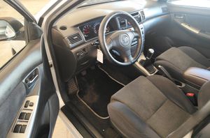 Toyota Corolla 2.0 D-4D TERRA - Foto 9