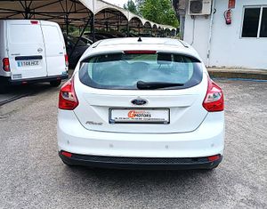 Ford Focus Berlina Trend 1.6 TDCi 115 CV - Foto 7