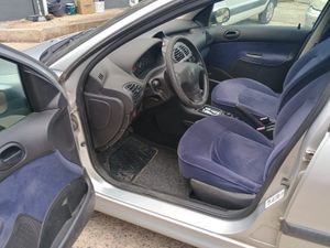Peugeot 206 5p XT 110 Aut. - Foto 6