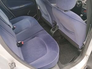 Peugeot 206 5p XT 110 Aut. - Foto 10