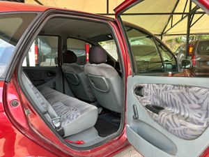 Renault Scénic 1.6 16v RXE - Foto 11