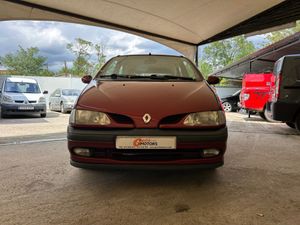 Renault Scénic 1.6 16v RXE - Foto 3