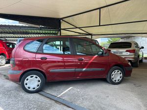Renault Scénic 1.6 16v RXE - Foto 7