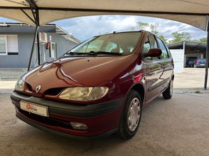 Renault Scénic 1.6 16v RXE - Foto 2