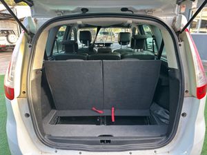 Renault Grand Scénic Dynamique dCi 110 EDC 7 plazas - Foto 15