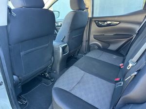 Nissan Qashqai 1.5 dCi 110 CV Stop&Start 4X2 Tekna - Foto 8
