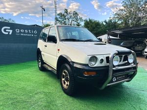 Nissan Terrano 3p 2.7TD 100 Comfort - Foto 5
