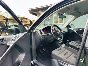 Volkswagen Tiguan +Motion 2.0 TDI 140 CV 4Motion - Foto 10