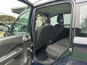 Fiat Panda Panda 1.2 8v 69 CV Active - Foto 10