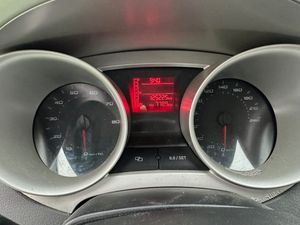 Seat Ibiza 5p 1.4 16v 85 CV Stylance - Foto 10
