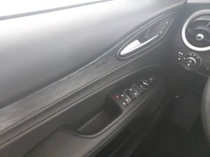 Alfa Romeo Stelvio  2.2 Diesel 140kW (190cv)  AWD SPRINT  - Foto 19