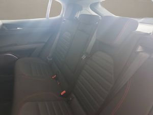 Alfa Romeo Stelvio  2.2 Diesel 140kW (190cv)  AWD SPRINT  - Foto 11